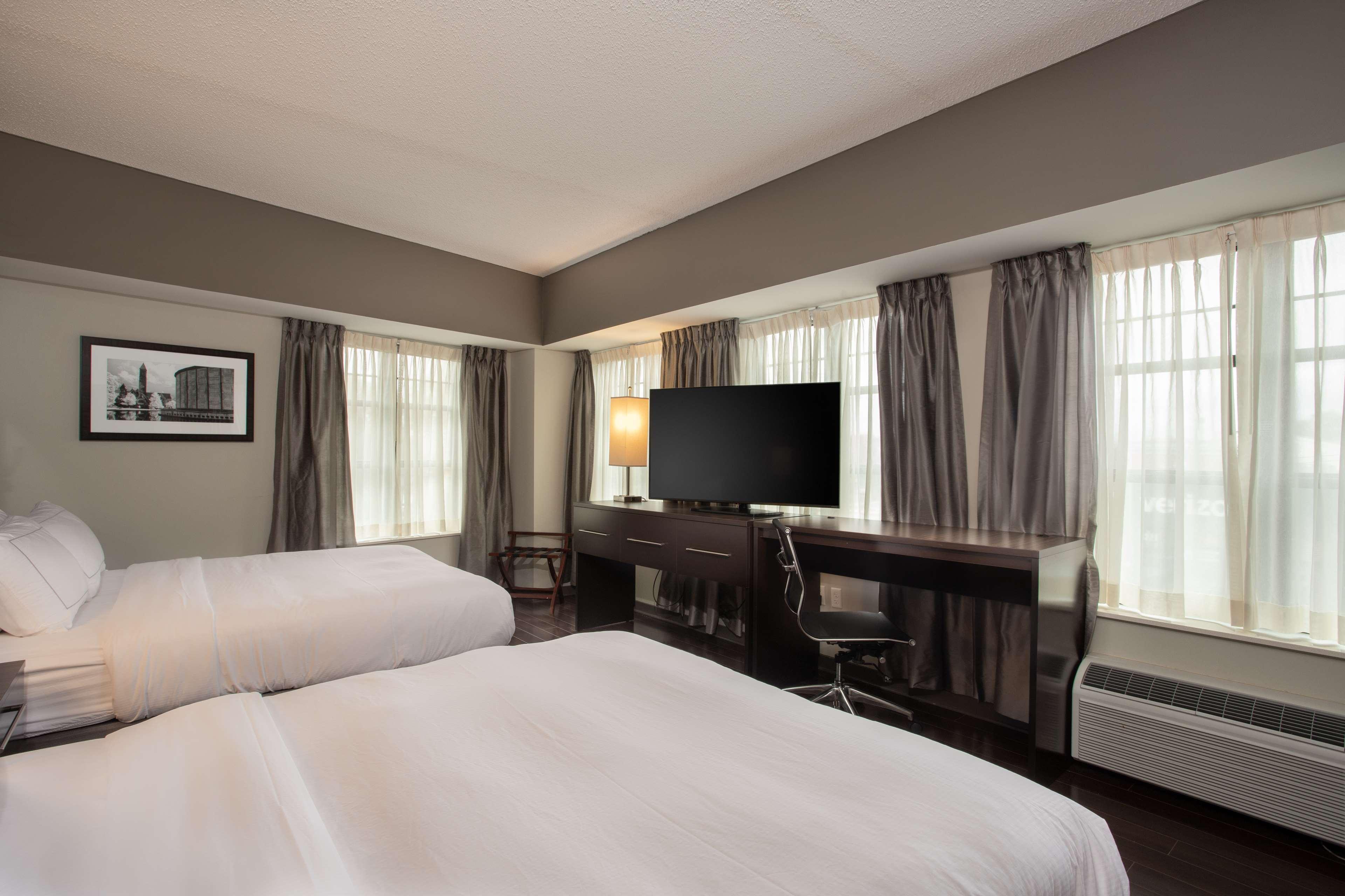 The Mosey Buffalo Williamsville Tapestry Collection Hilton Extérieur photo