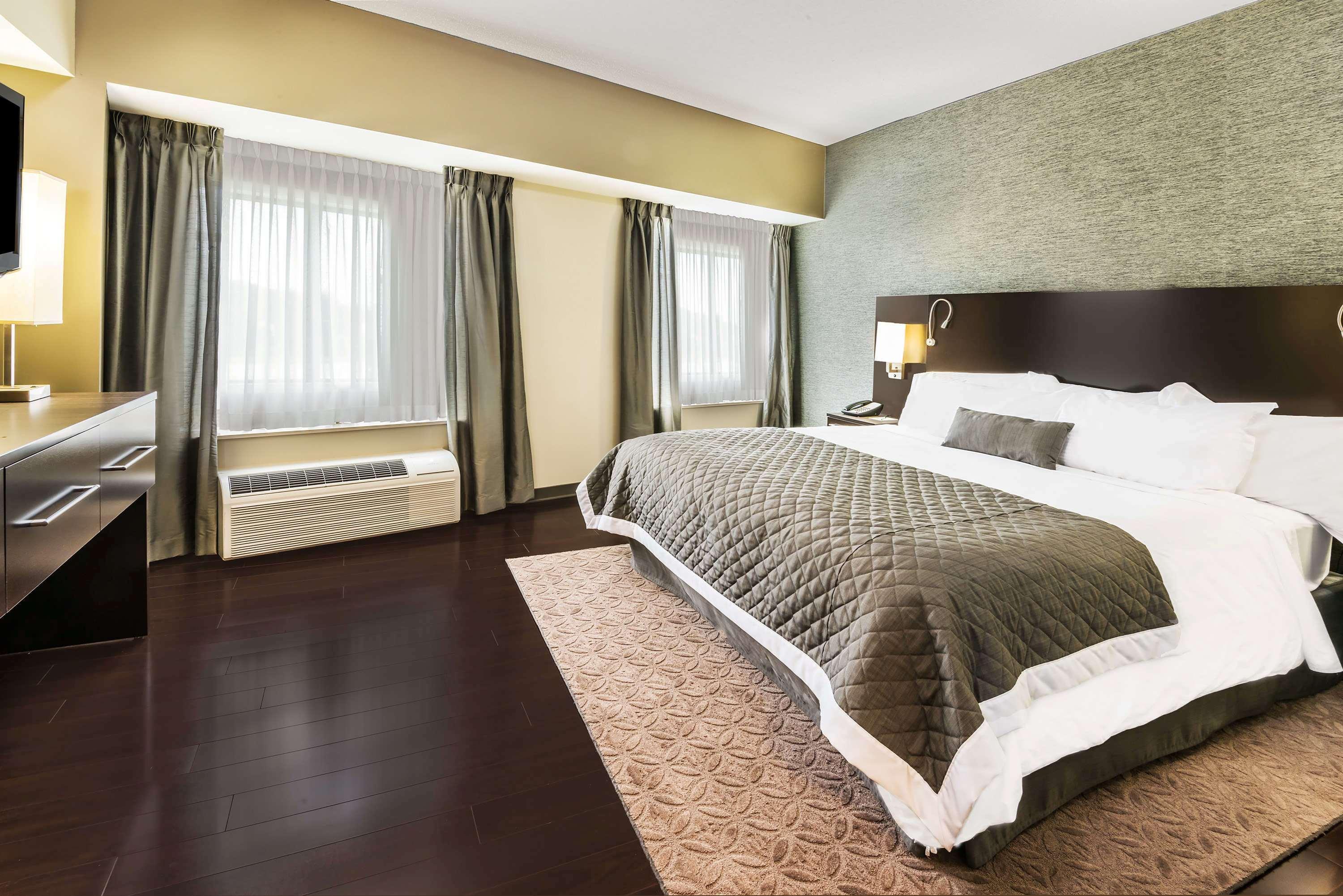 The Mosey Buffalo Williamsville Tapestry Collection Hilton Extérieur photo